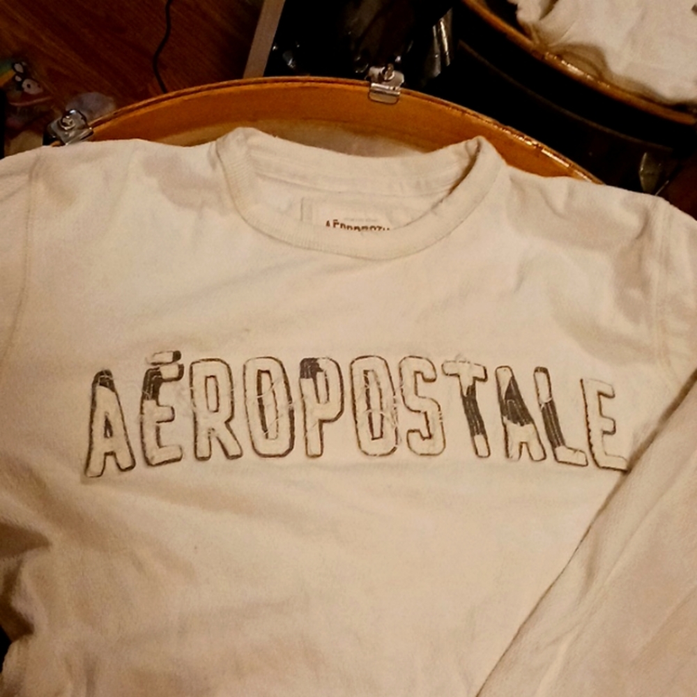 Aeropostale thermal long sleeve white size medium